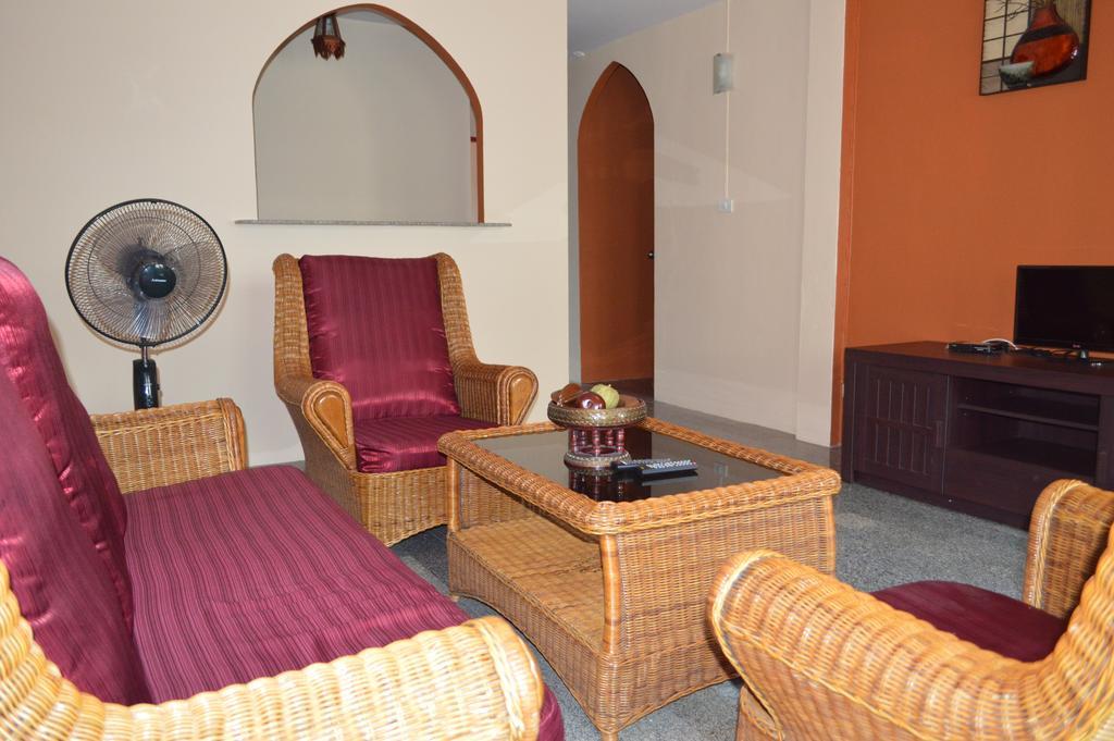 La Paillote Guest House Rayong Phòng bức ảnh
