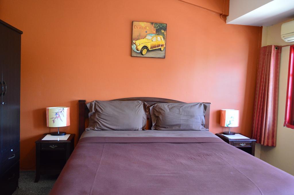 La Paillote Guest House Rayong Phòng bức ảnh